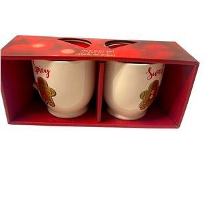 Mug Gift Set of 2 Spicy and Sweet Gingerbread Mugs NWT